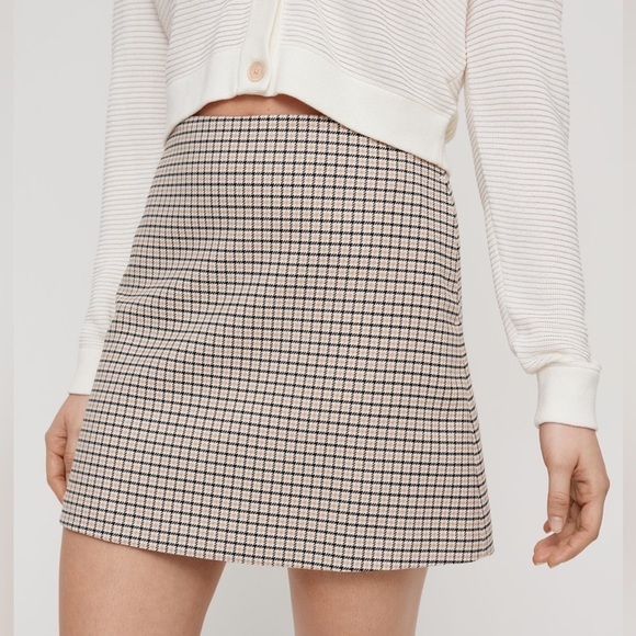 Wilfred Dresses & Skirts - ARITZIA Wilfred Renee Mini Skirt A-line Houndstooth